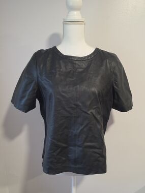 Halogen Smooth Black Leather Short Sleeve Tee Women's Size Large Petite